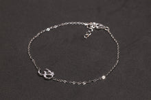 Load image into Gallery viewer, Elegant Om Bracelet in Sterling Silver