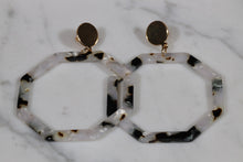 Load image into Gallery viewer, Fashion Loop Earrings
